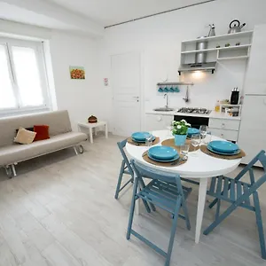 https://nonna-bianca-house.it-lombardy.com