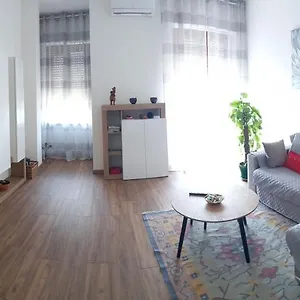 Le Geme Apartamento Voghera