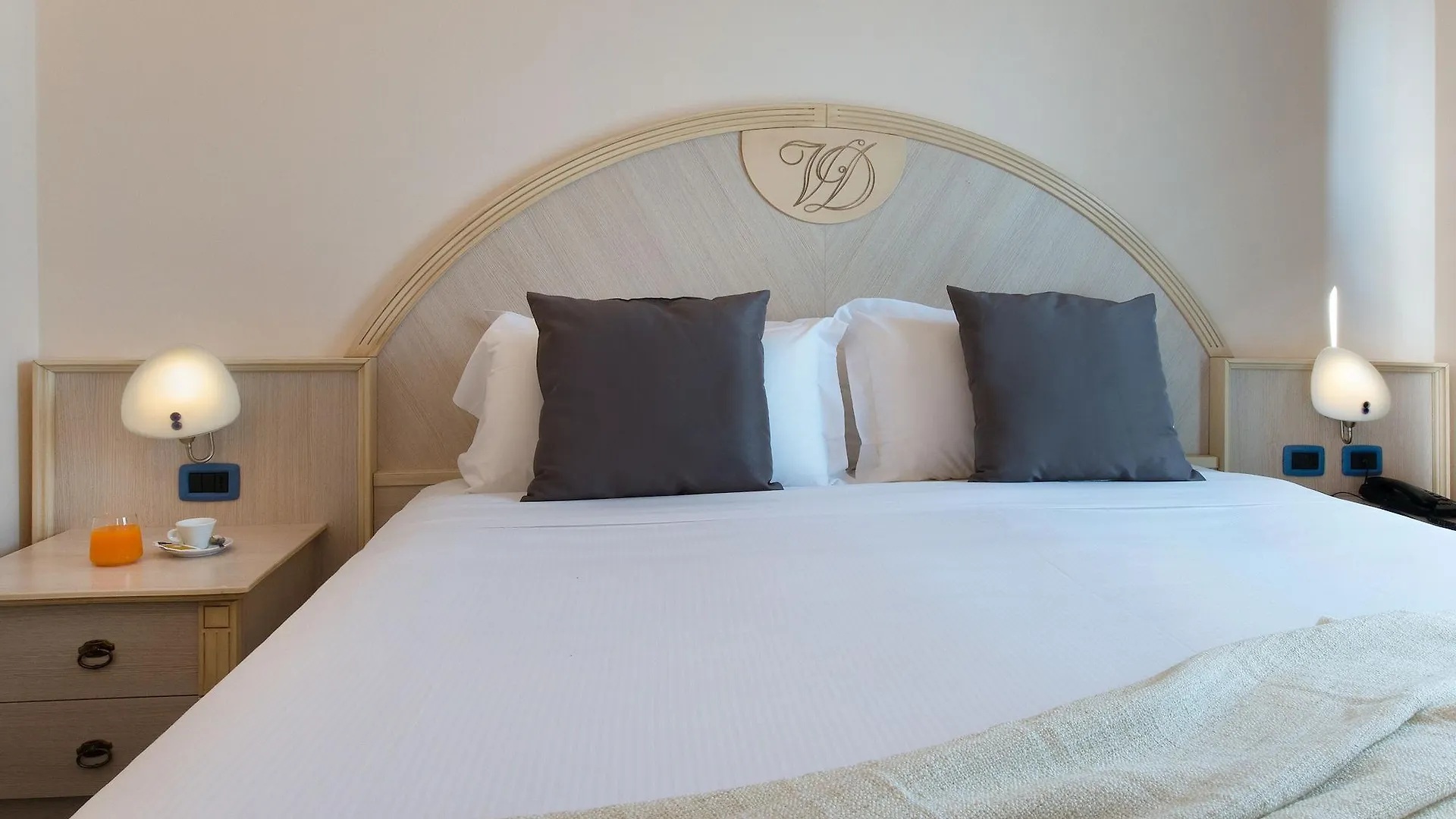 CDH Hotel Villa Ducale Parma 4*,  Italia